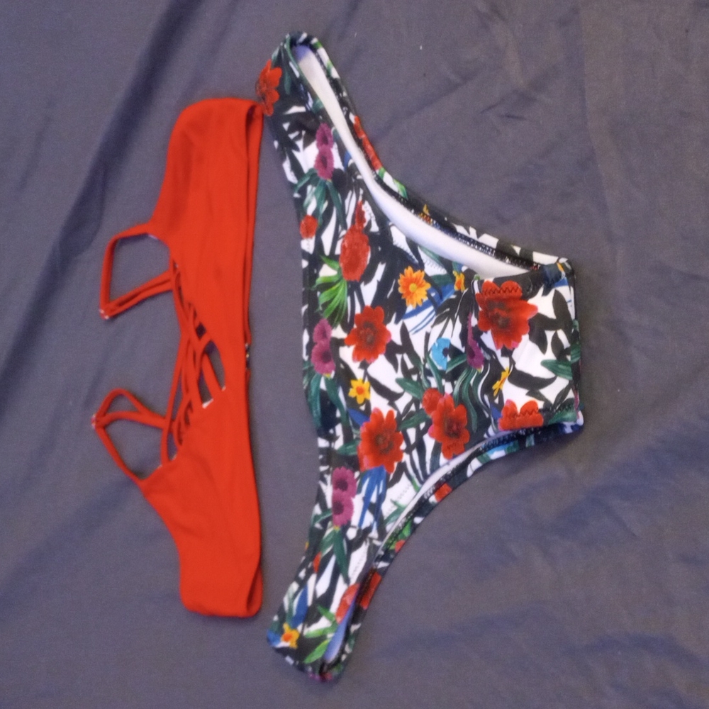 Women's bikini Swimsuit